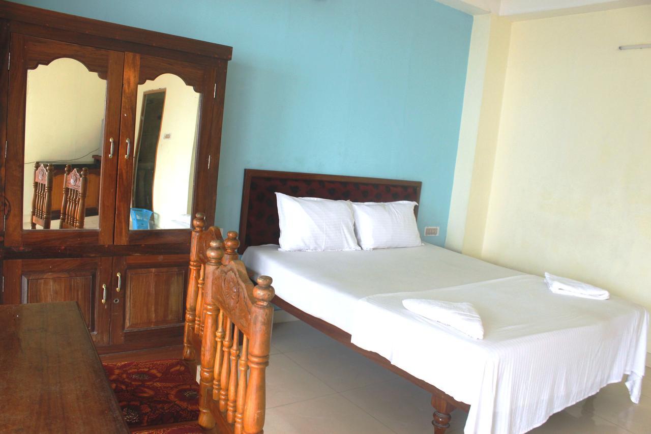 Adam Beach Resort Ковалам Екстер'єр фото