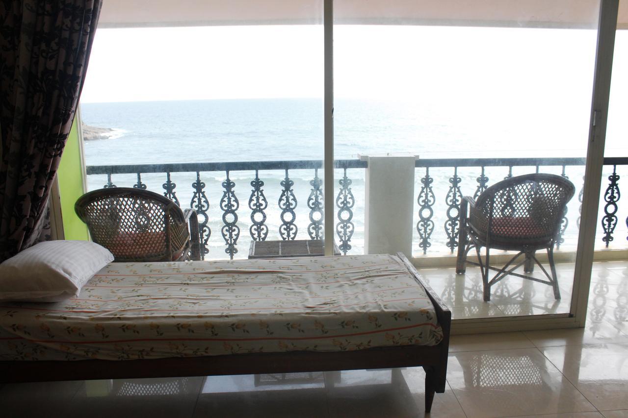 Adam Beach Resort Ковалам Екстер'єр фото